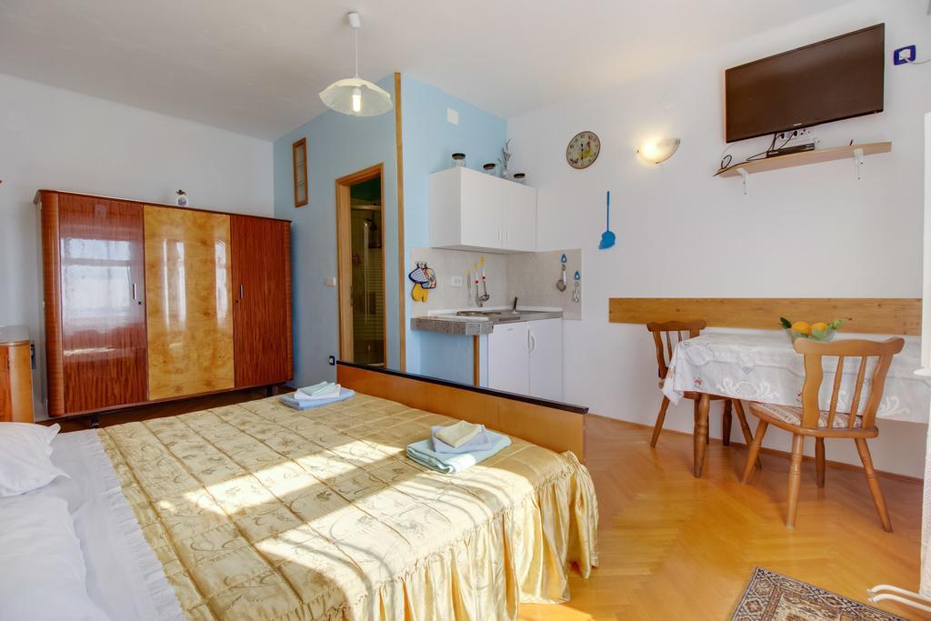 Apartment Agava Miholascica Zewnętrze zdjęcie